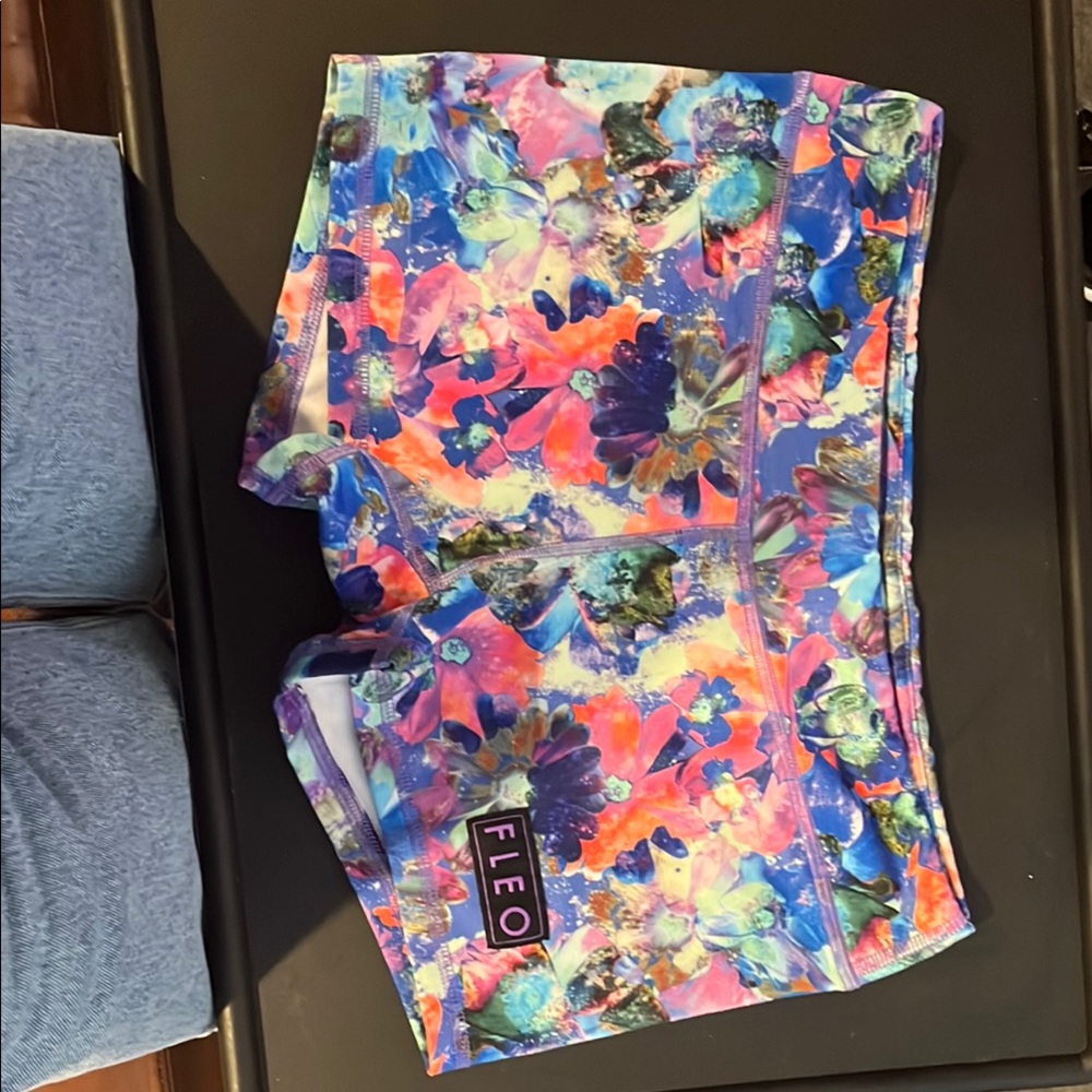 FLEO Colorful Floral Shorts